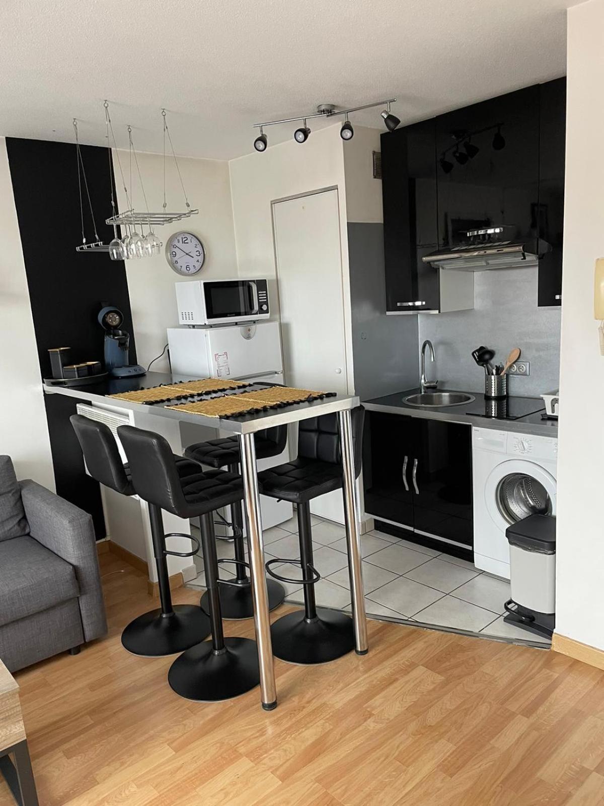 City Rose T2, Climatisation,Parking Prive, Piscine, Wifi , Tout Confort Toulouse Kültér fotó