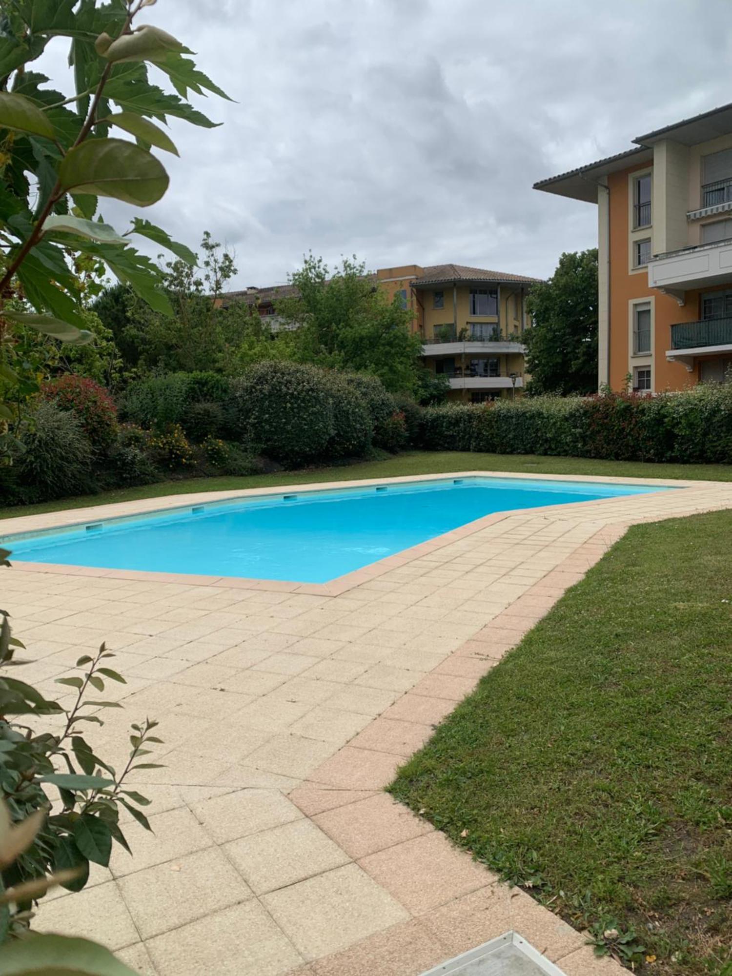 City Rose T2, Climatisation,Parking Prive, Piscine, Wifi , Tout Confort Toulouse Kültér fotó